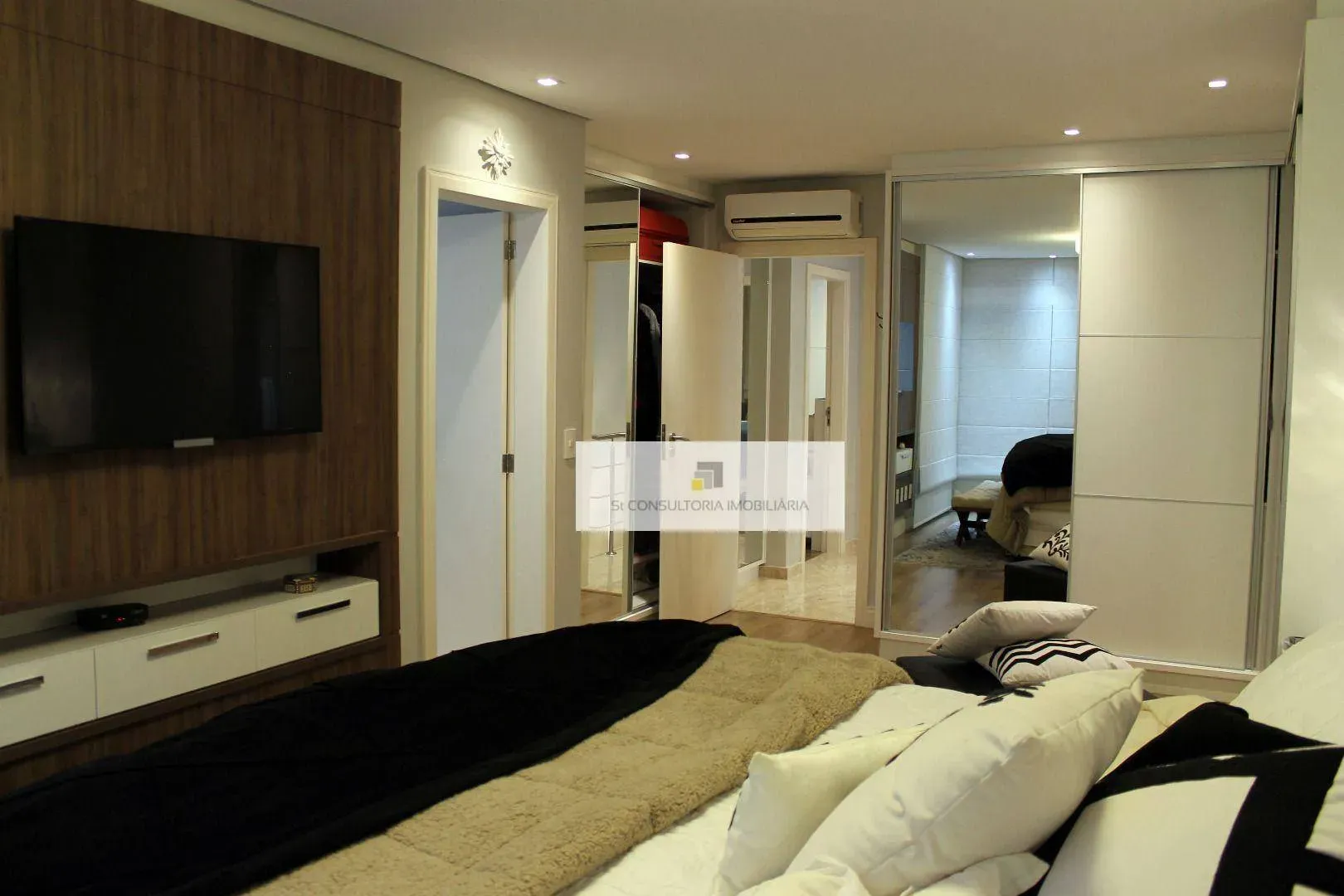 Furnished house with 4 en-suite bedrooms and private garden — photo 12