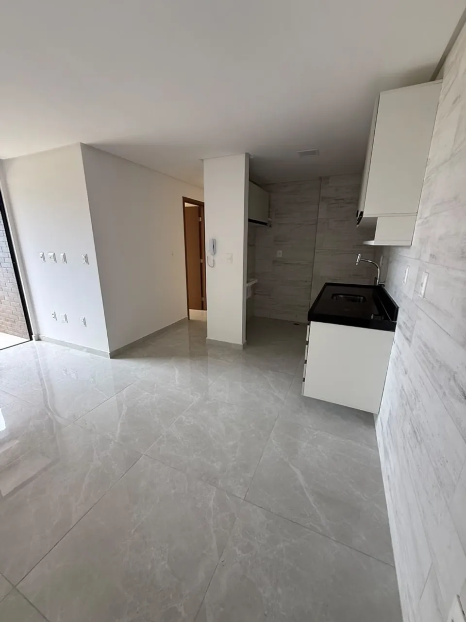 Пральна машина та 2 спальні: квартира 60 м² — photo 2