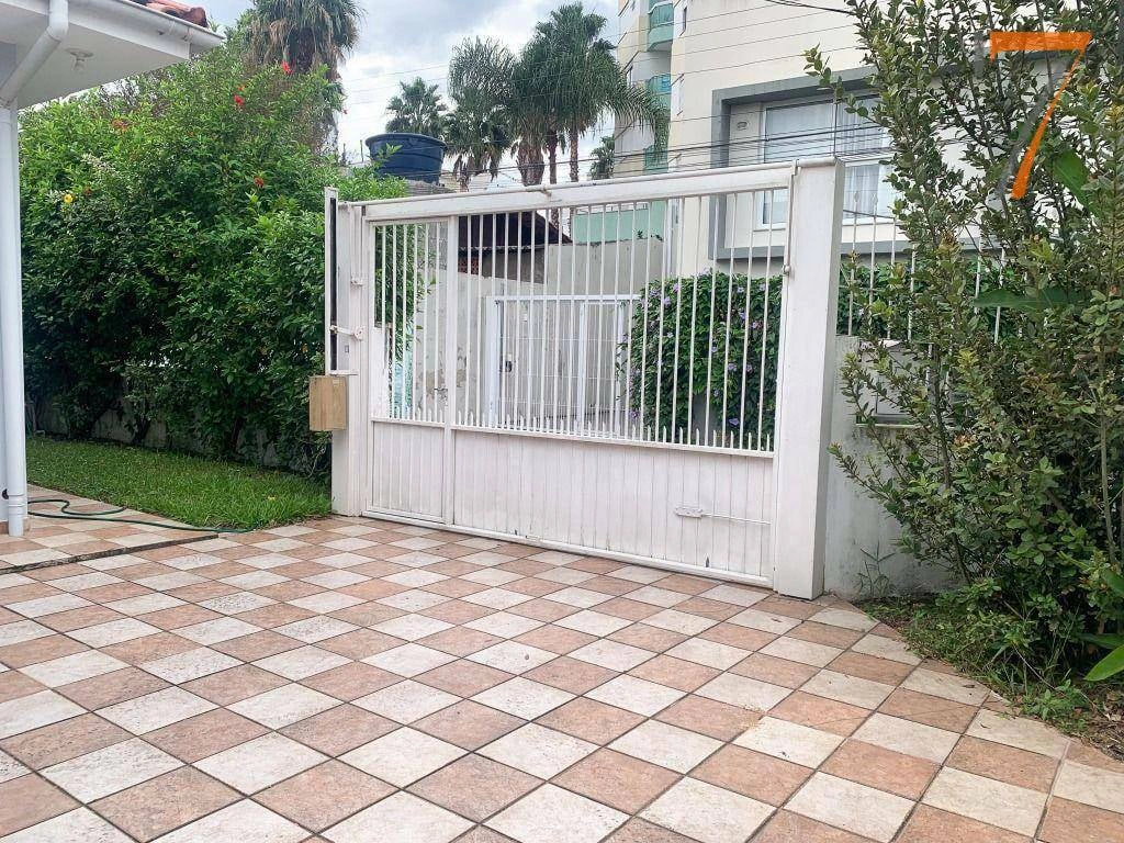 3-bedroom house with terrace and garden