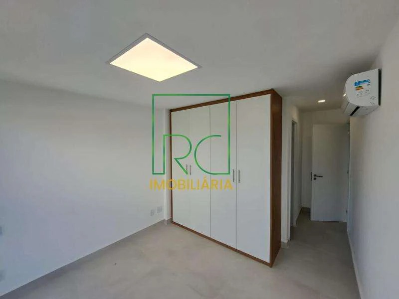 Furnished gated house with 5 en-suite bedrooms and 470 m² — photo 3