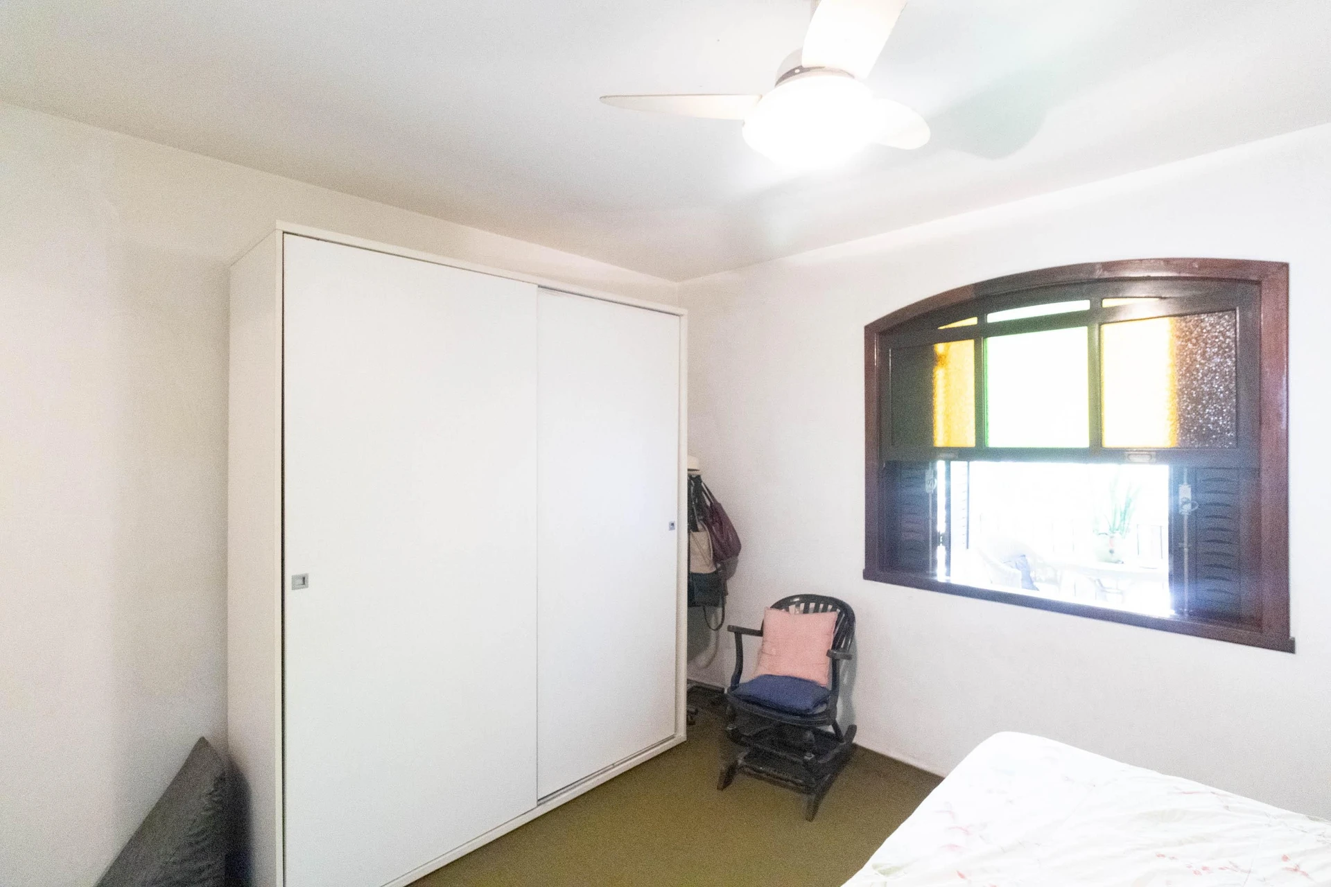 Casa amueblada con 5 dormitorios y jardín privado — photo 4