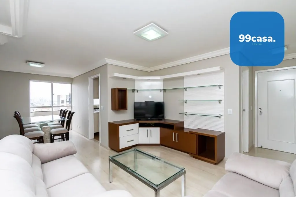 Furnished 3-bedroom apartment with a balcony