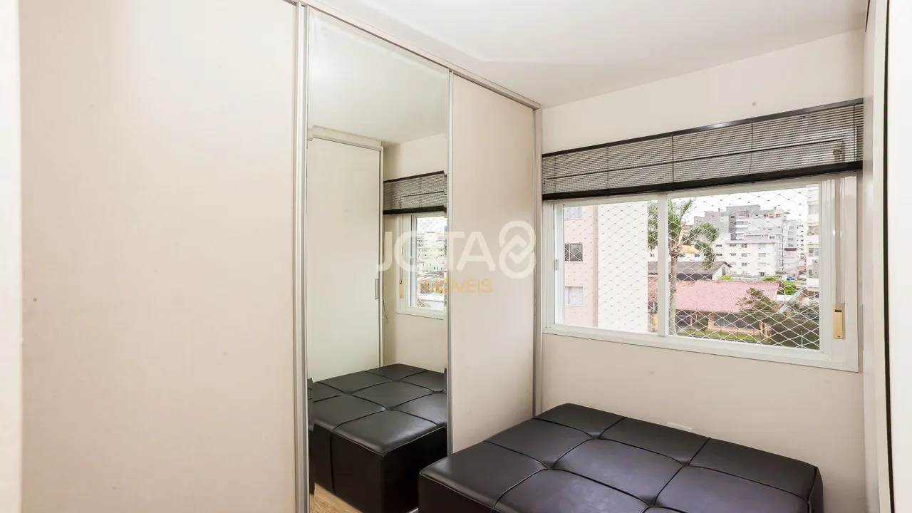 Furnished apartment with 131 m², 2 bedrooms and 3 baths — photo 12