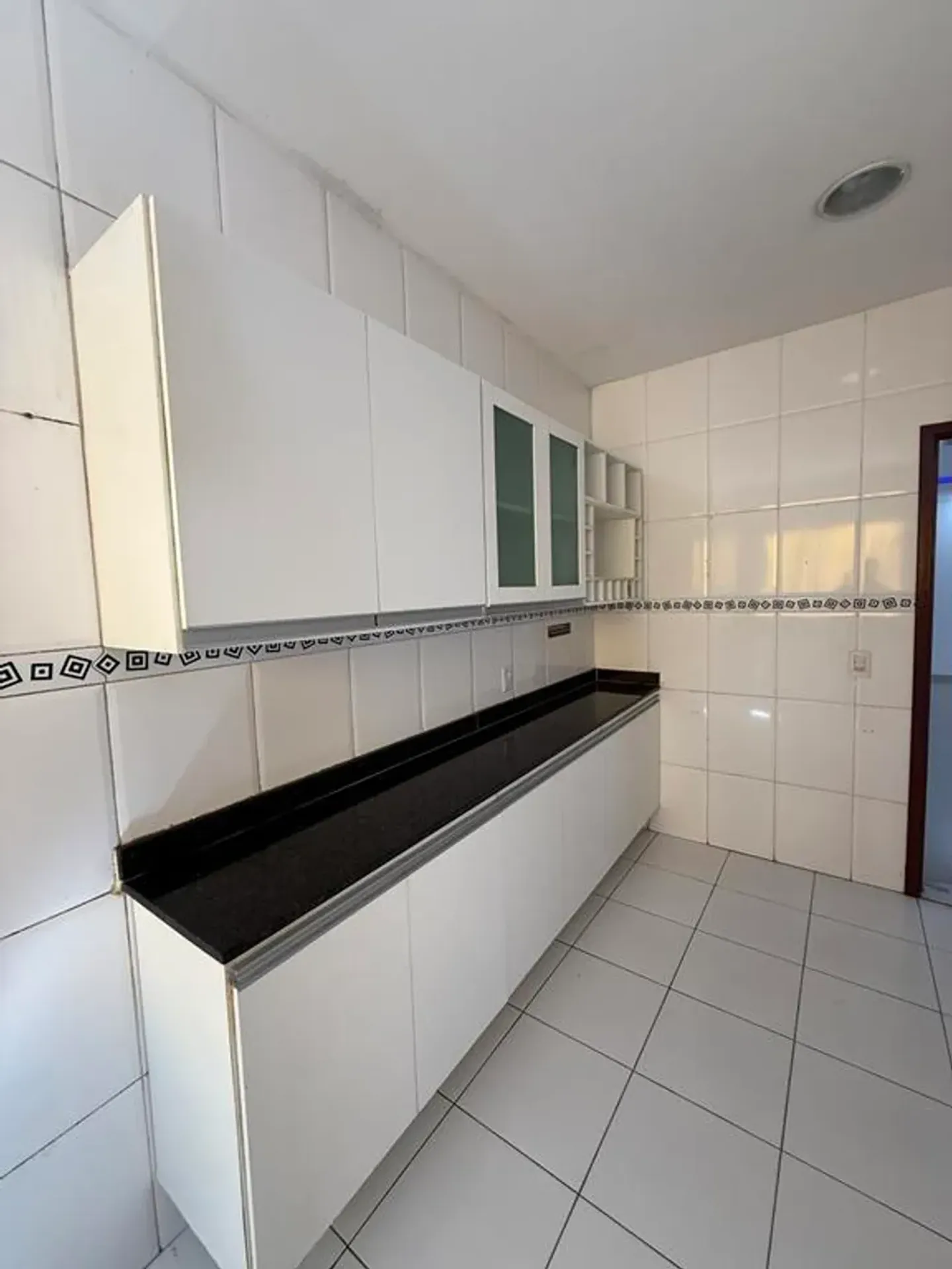 Duplex house with 4 bedrooms and 5 bathrooms — photo 15