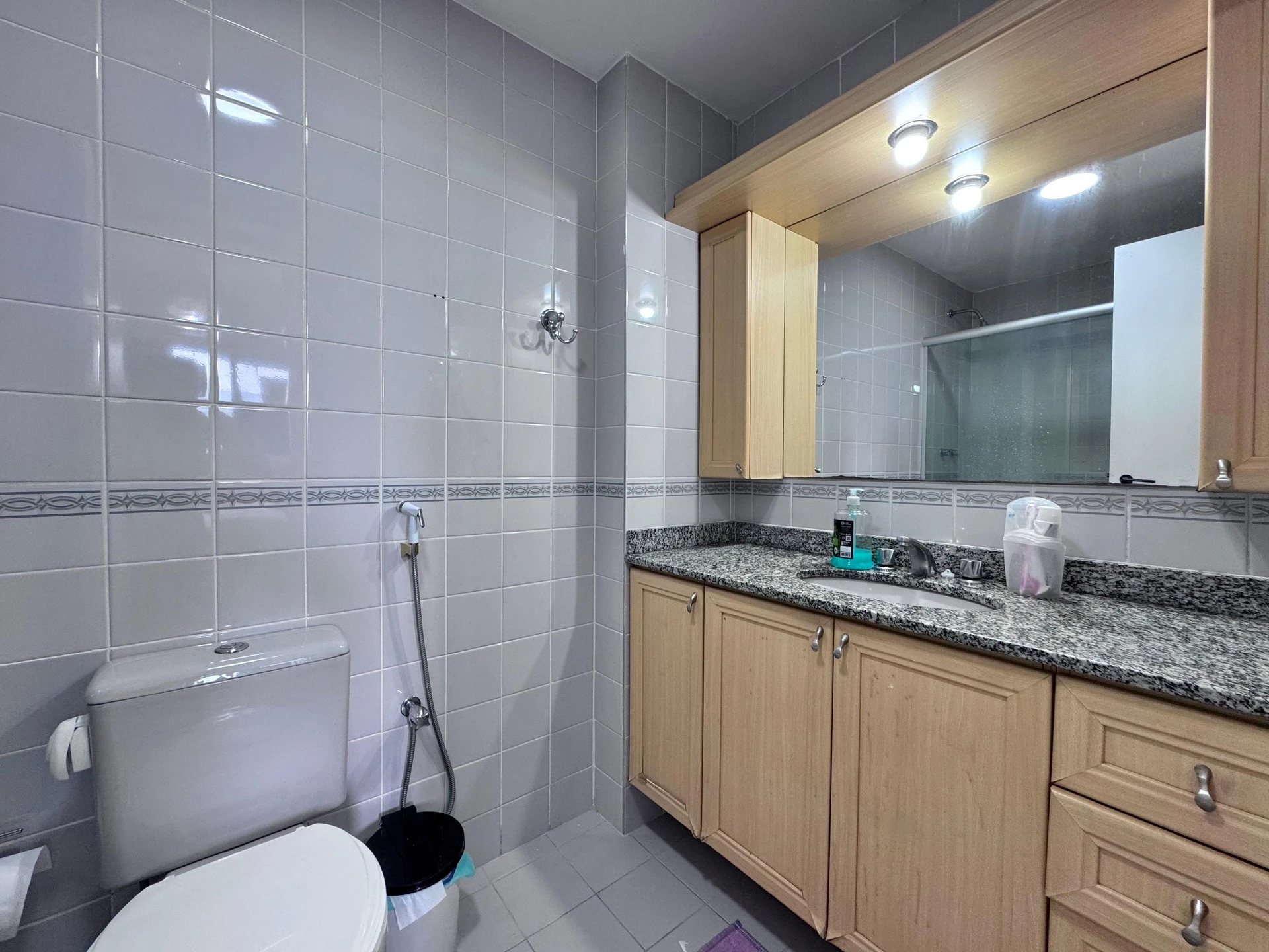 2-bedroom apartment with a mountain view in Rio de Janeiro — photo 28