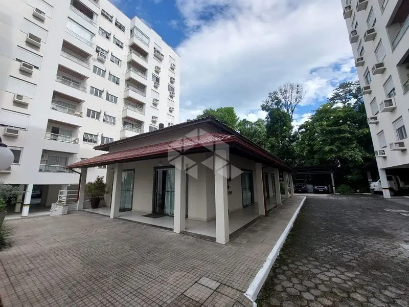 Apartamento 65 m² com 2 quartos e sacada — photo 16