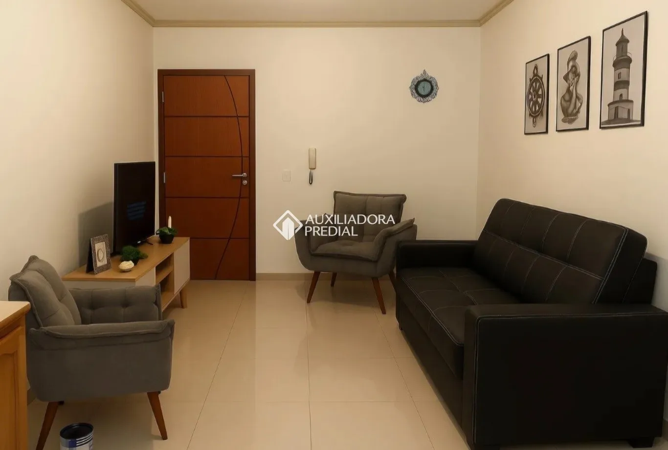 Furnished 2-bedroom apartment with 90 m² and 2 baths