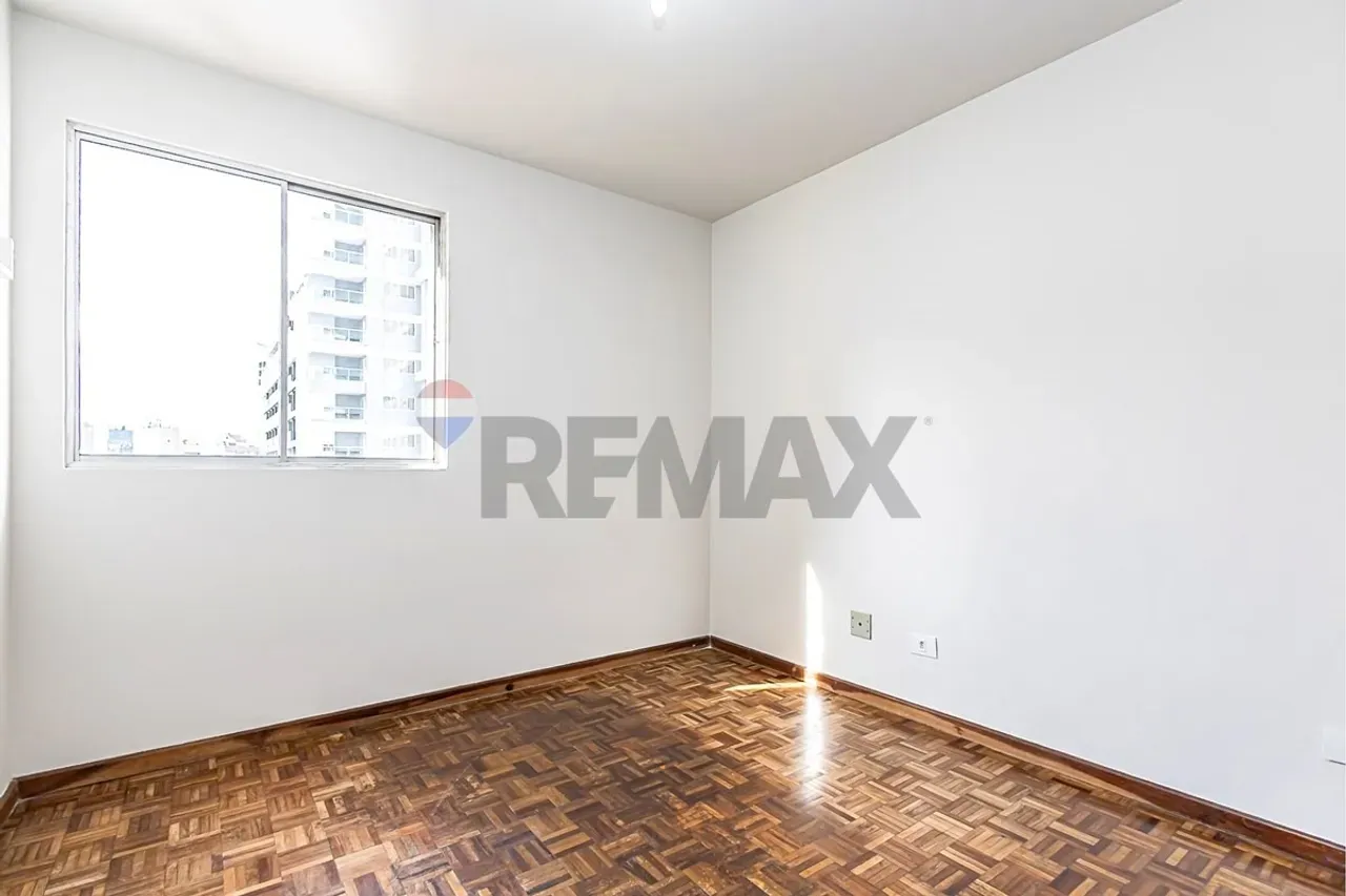 94 m² apartment with a washing machine and a home office — photo 14