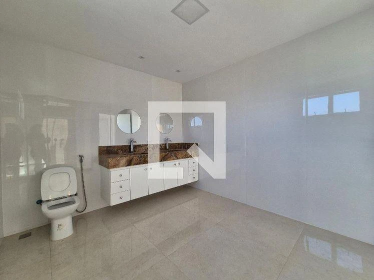 Floor-to-ceiling windows in a 4-bedroom house, 430 m² — photo 41