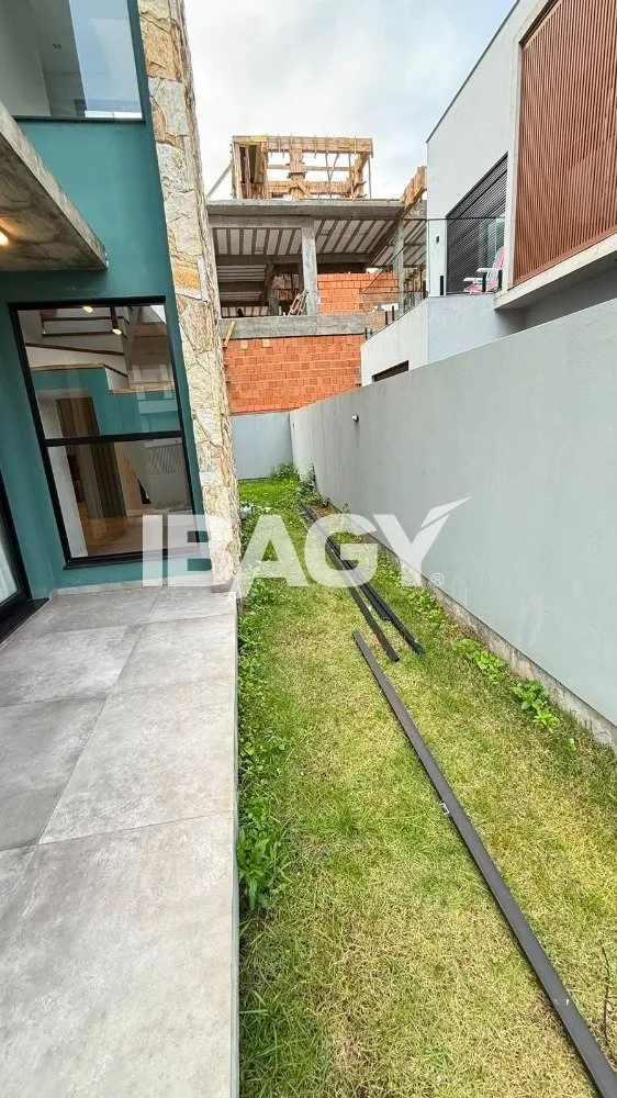 Casa en condominio con 4 dormitorios y cocina abierta — photo 27