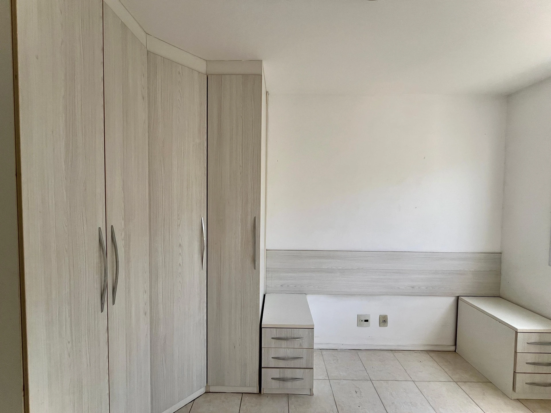 Квартира з 3 спальнями та балконом, 3 ванні — photo 19