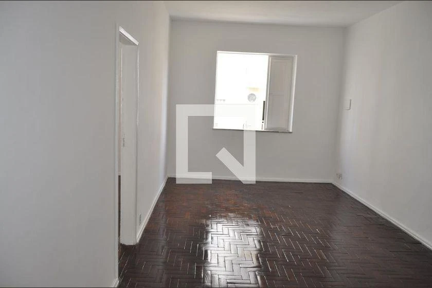 House, 85 m², with wood or laminate floors — photo 13