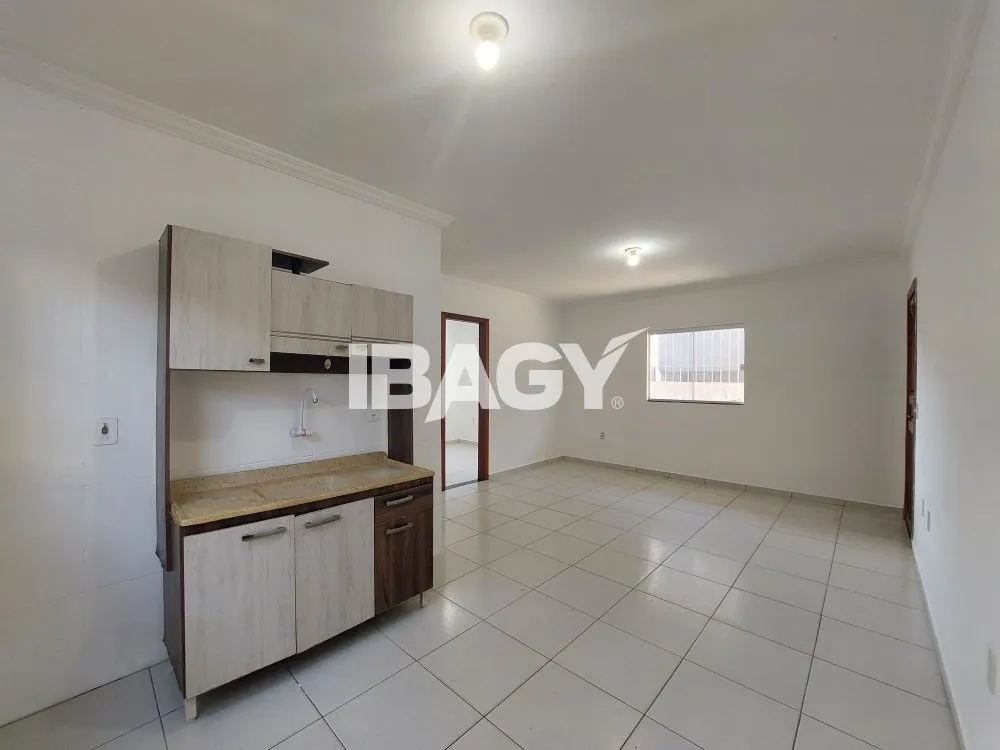2-bedroom apartment with no parking space — photo 4