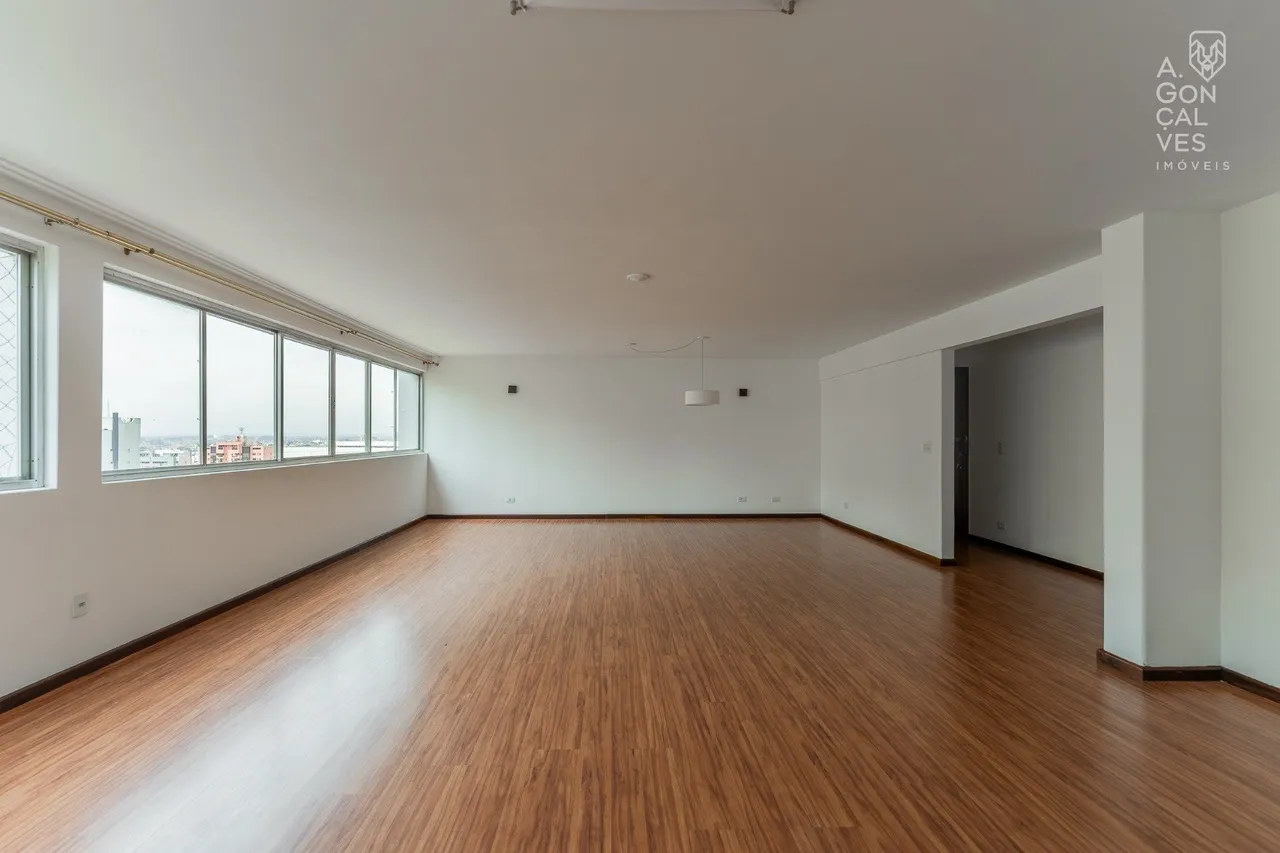 4-bedroom apartment with 3 baths and 2 parking spaces — photo 19