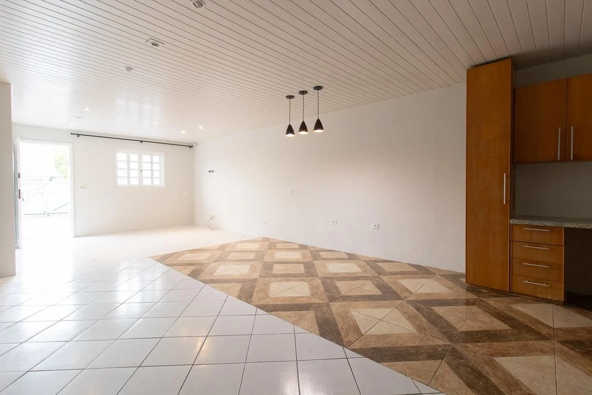 2-bedroom house with a garden in Curitiba — photo 5
