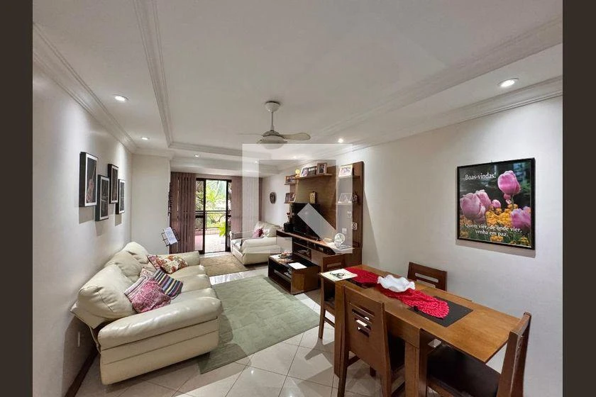 3-bedroom apartment with a home office in Rio de Janeiro