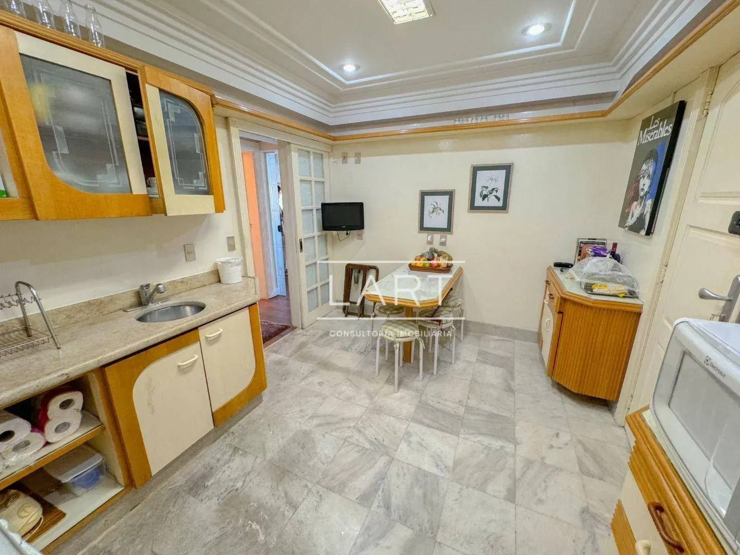 Apartamento de 210 m² com 4 dormitórios e varanda — photo 27