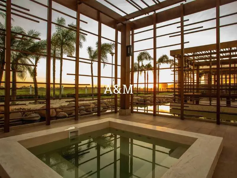 Furnished apartment with 4 bedrooms and 5 bathrooms — photo 18