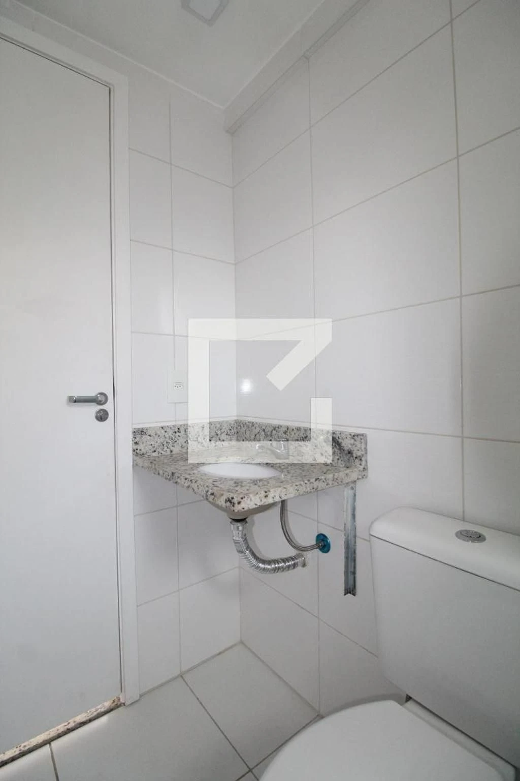 3-bedroom apartment with en-suite bathrooms and 1 parking — photo 36