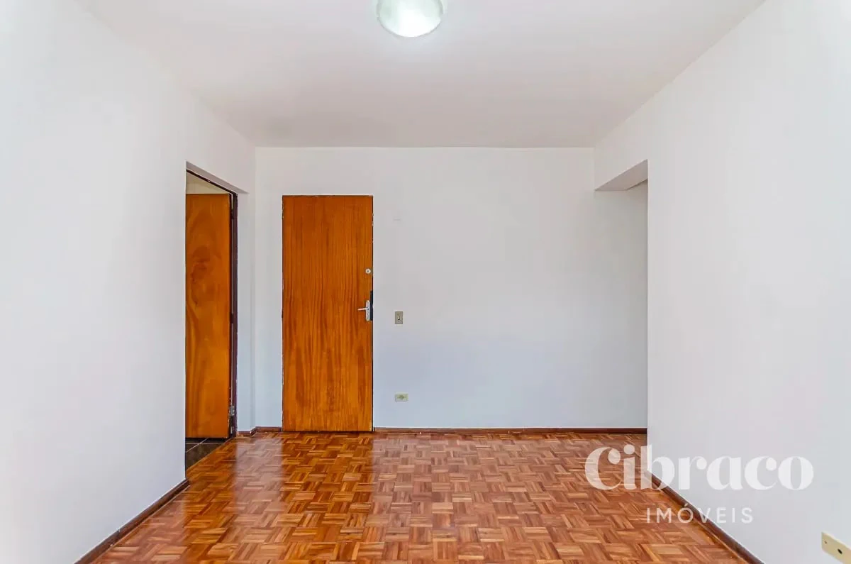 Apartamento com piso de madeira ou laminado, Rebouças — photo 8