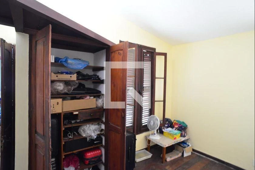Unfurnished 6-bedroom apartment with 340 m² — photo 6