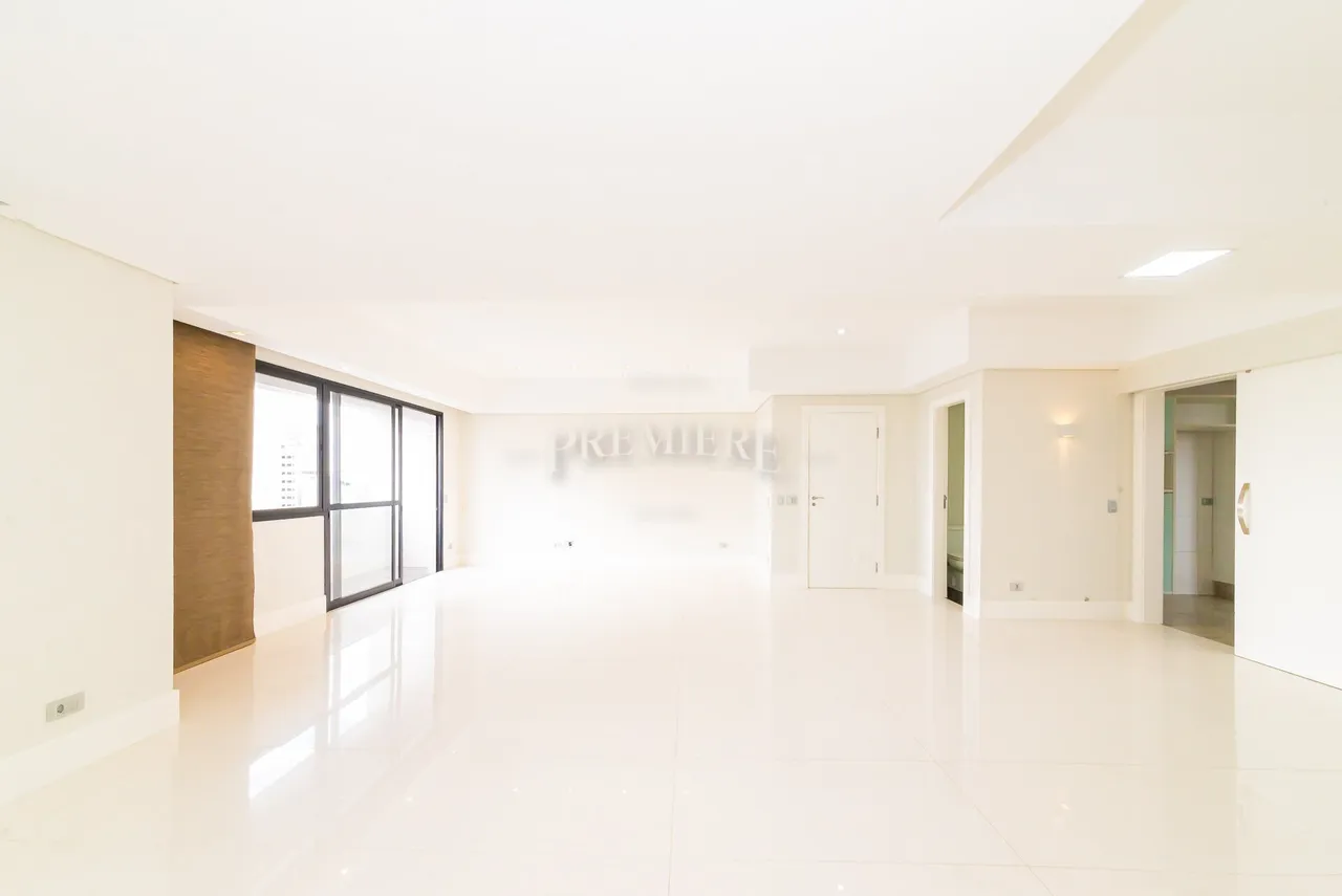 Apartamento de 3 suítes com 265 m² e 2 vagas — photo 5