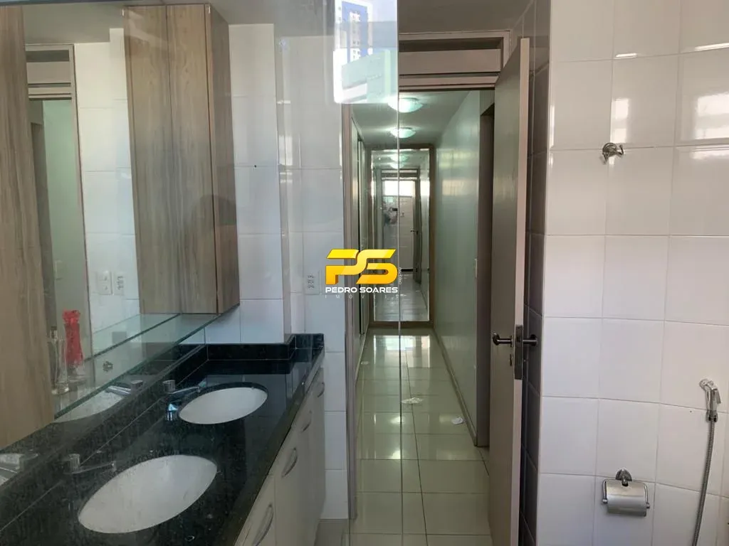 4-bedroom apartment with 3 en-suites and 204 m² on the 6th floor — photo 23