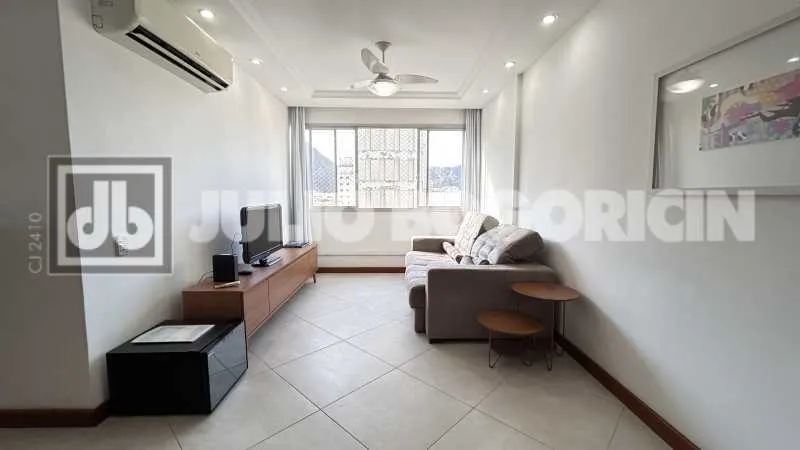 Apartamento sem mobília com 2 quartos e cozinha integrada — photo 4