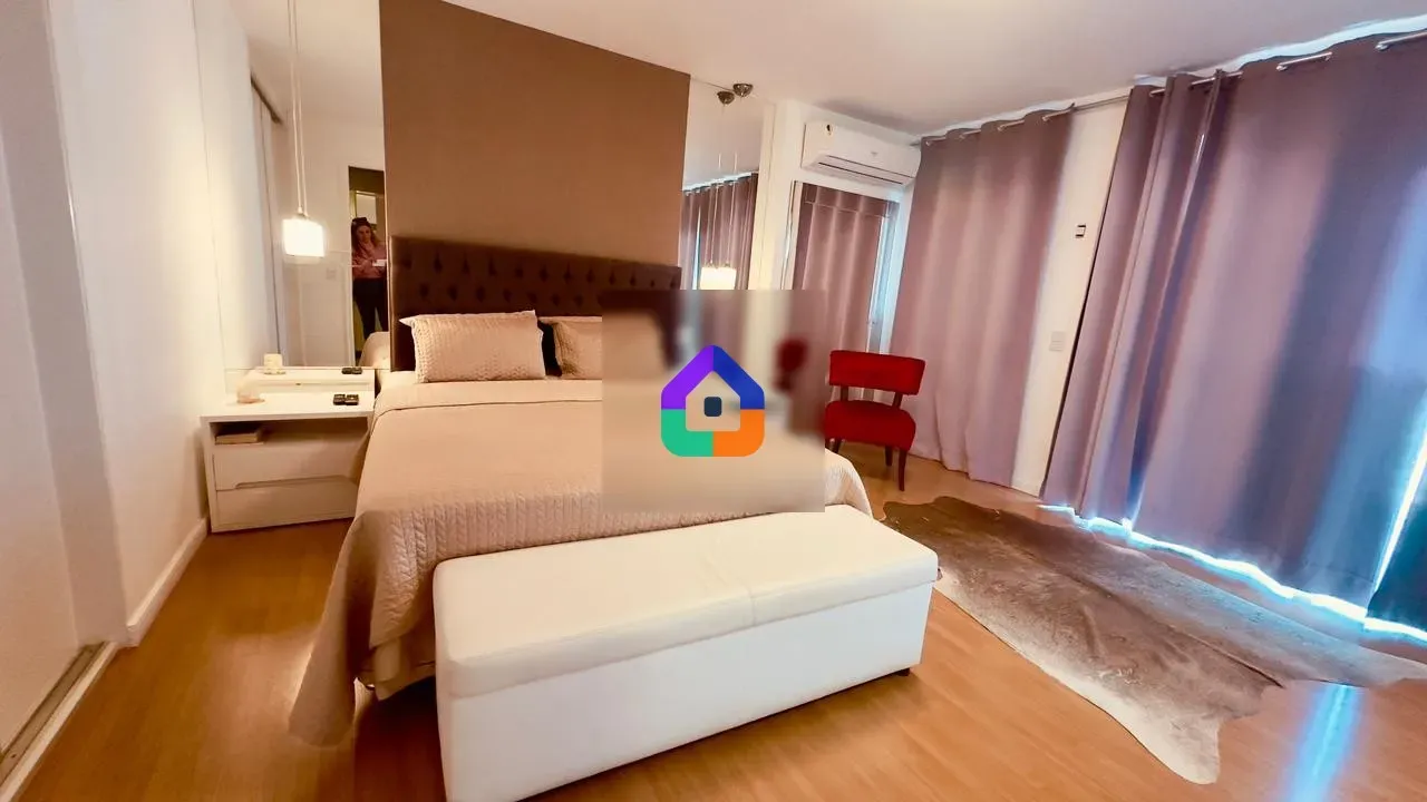 Apartamento com 4 quartos e varanda fechada de vidro — photo 26