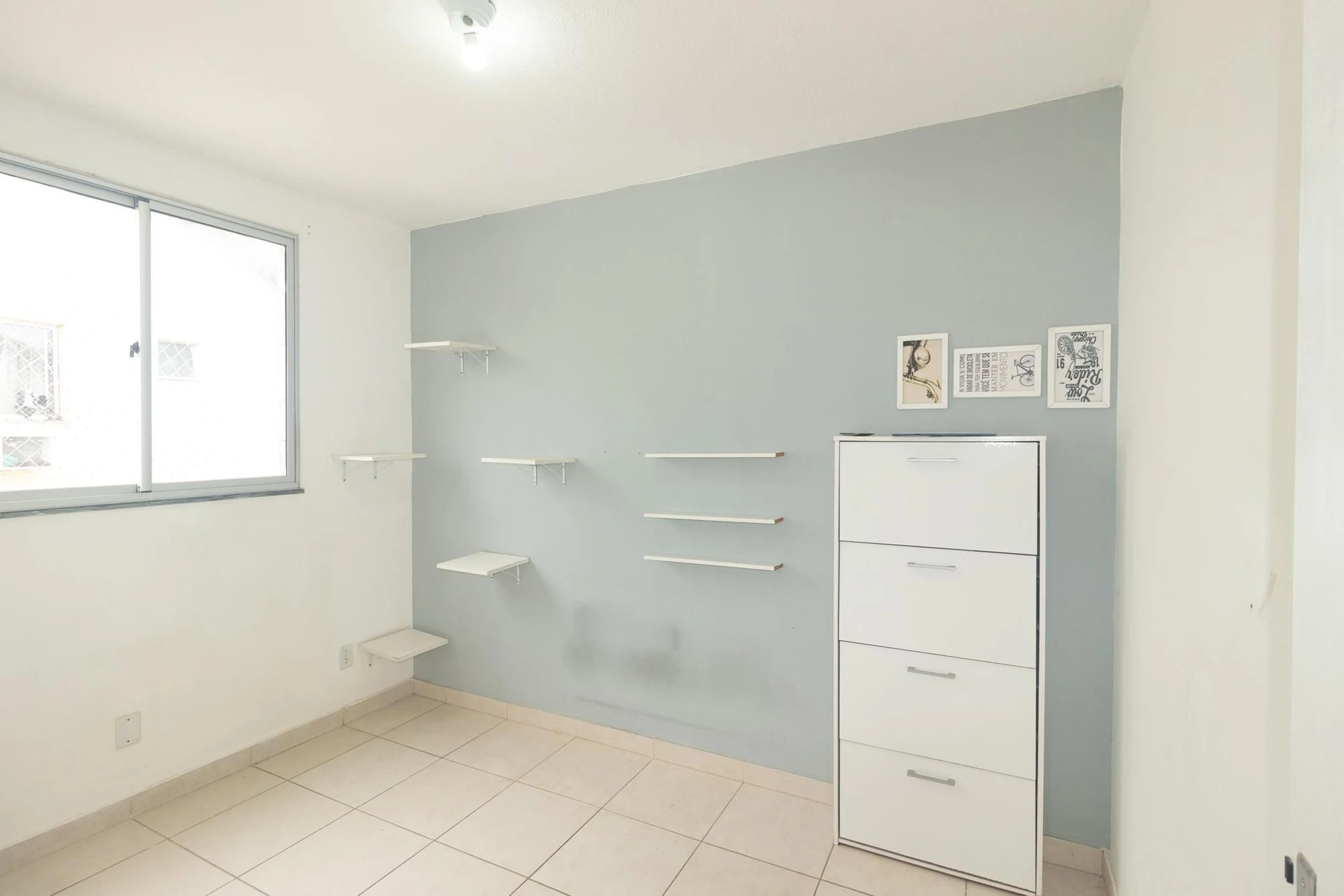2-bedroom apartment in a building with a pool — photo 15