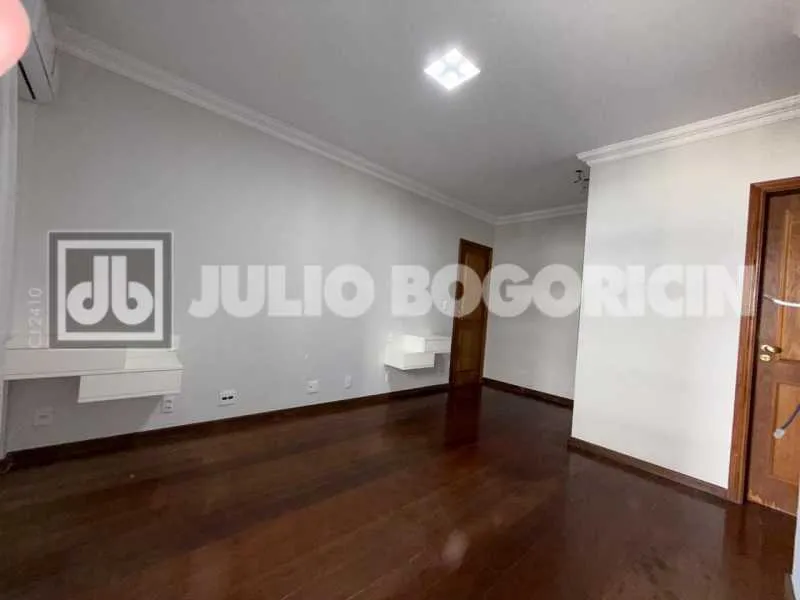 Apartamento sem mobília com 4 quartos e 5 banheiros — photo 7
