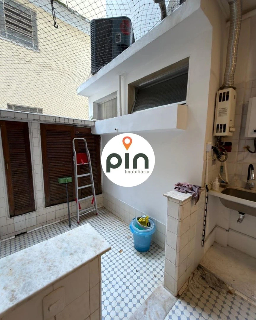Apartamento mobiliado com cozinha fechada e fogão a gás — photo 11
