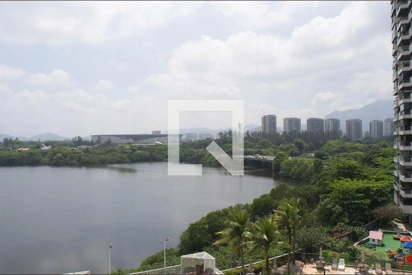 Furnished apartment, 105 m², with floor-to-ceiling windows — photo 41