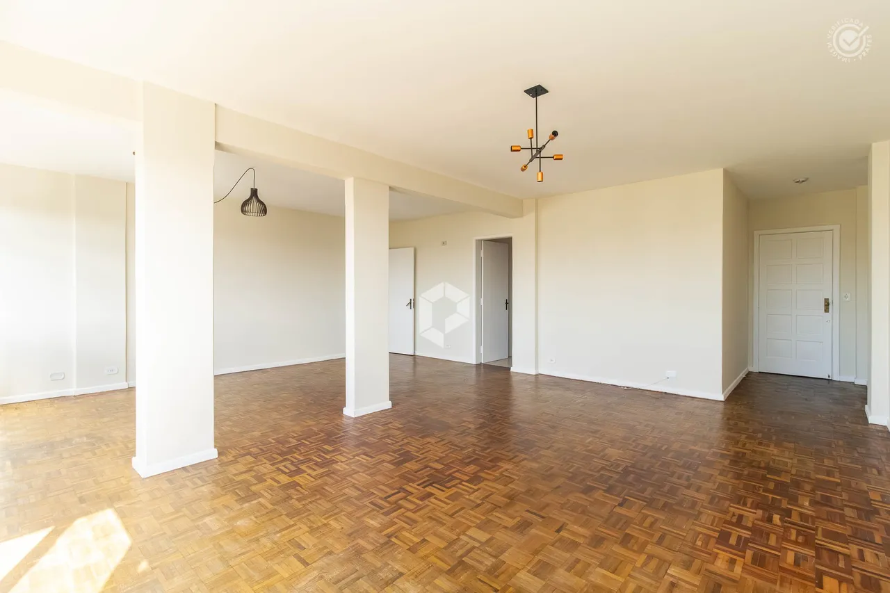 Орендна квартира з 3 спальнями 152 м² і балконом — photo 5