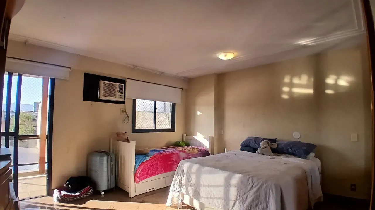 3-bedroom apartment with a bathtub in Rio de Janeiro — photo 47