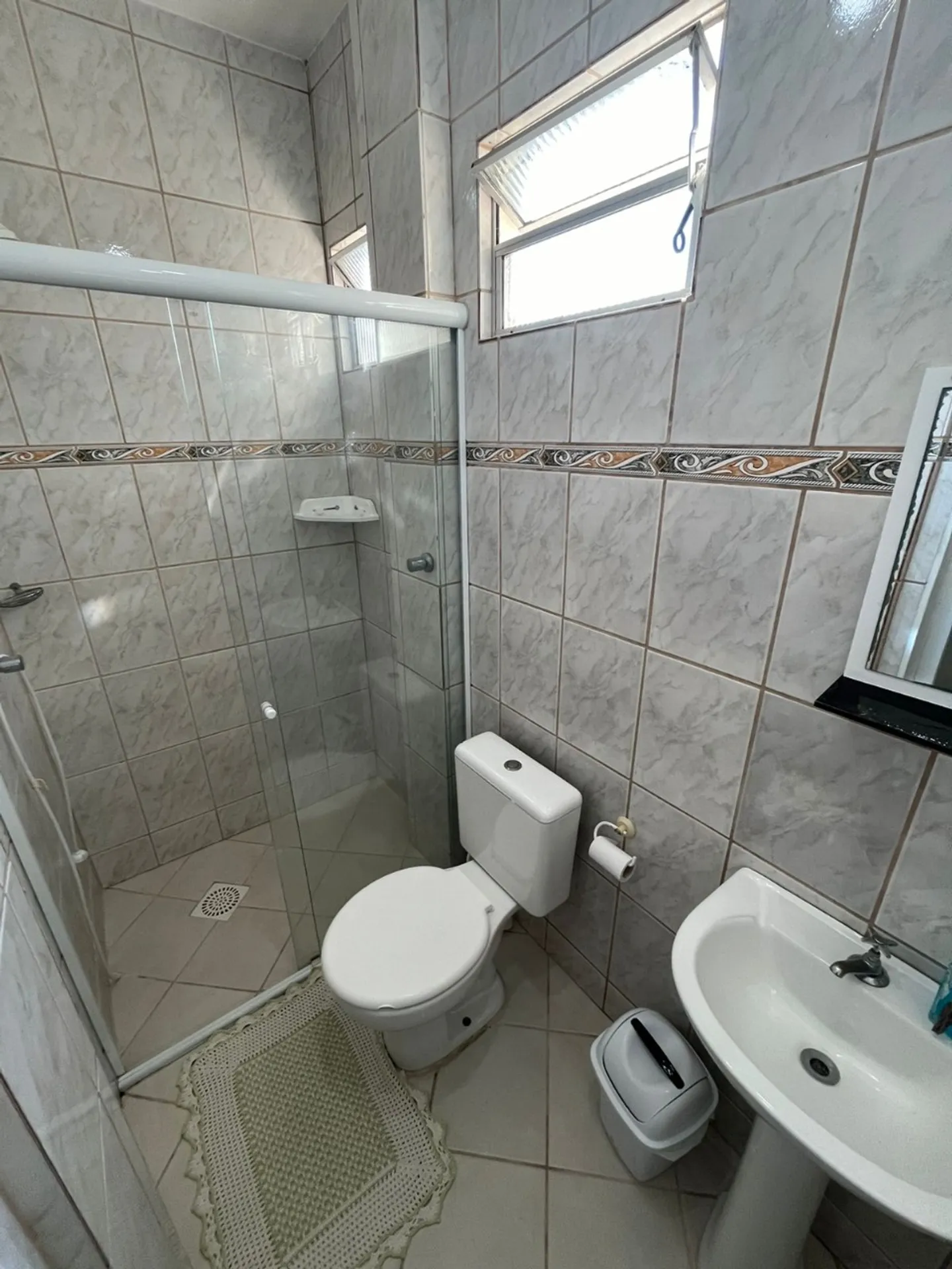 Меблированная квартира с 2 спальнями и встроенной кухней — photo 5