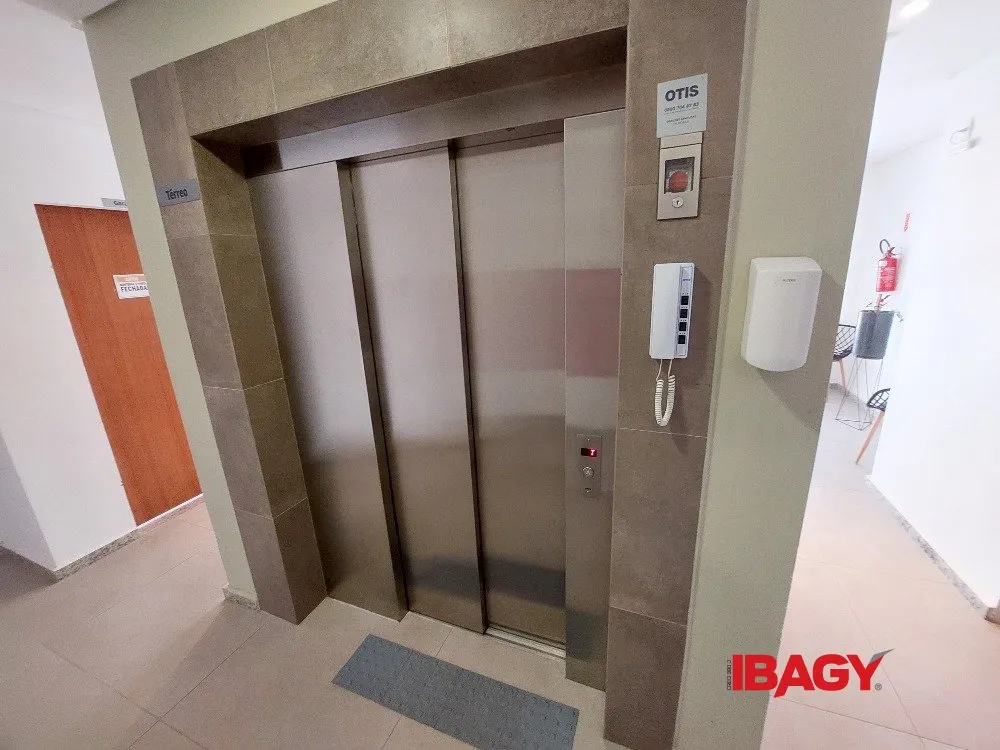 Furnished 110 m² apartment with 3 bedrooms and suite — photo 36