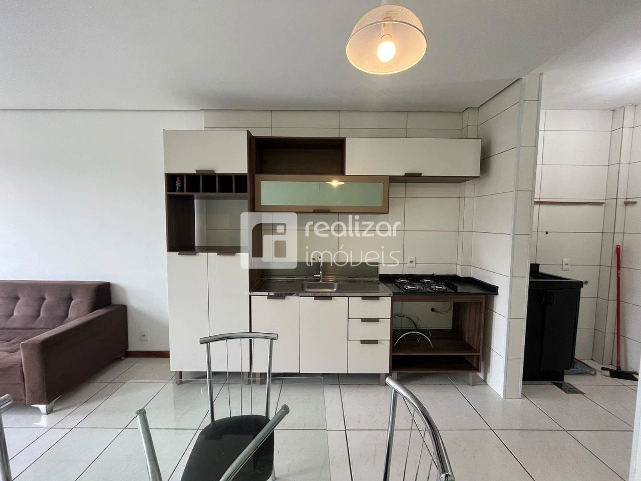 2-bedroom apartment with a washing machine in Florianópolis — photo 4