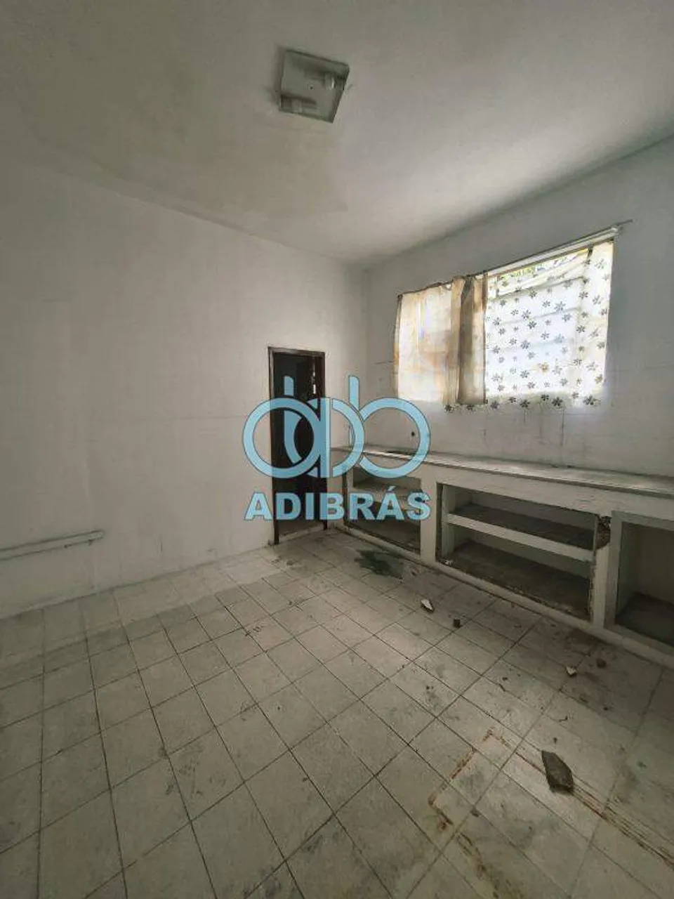 Rental house with 3 bedrooms and 2 bathrooms — photo 15