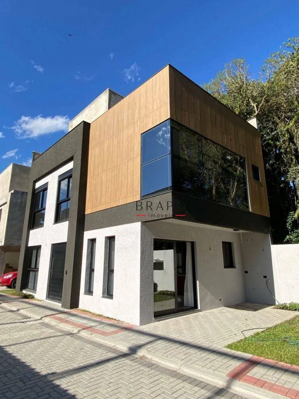 Townhouse with 3 bedrooms and 4 bathrooms plus balcony — photo 11