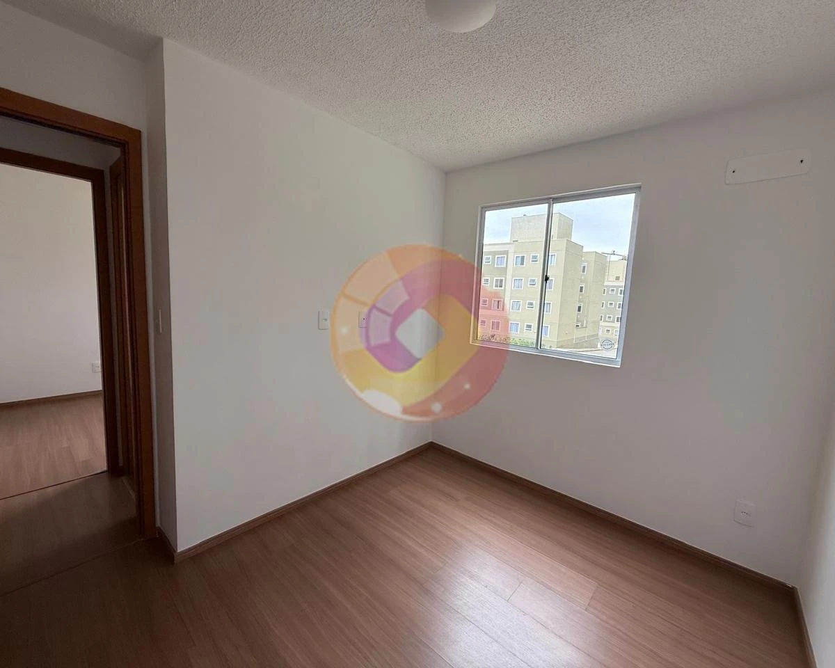 Apartment, 38 m², with wood or laminate floors — photo 3