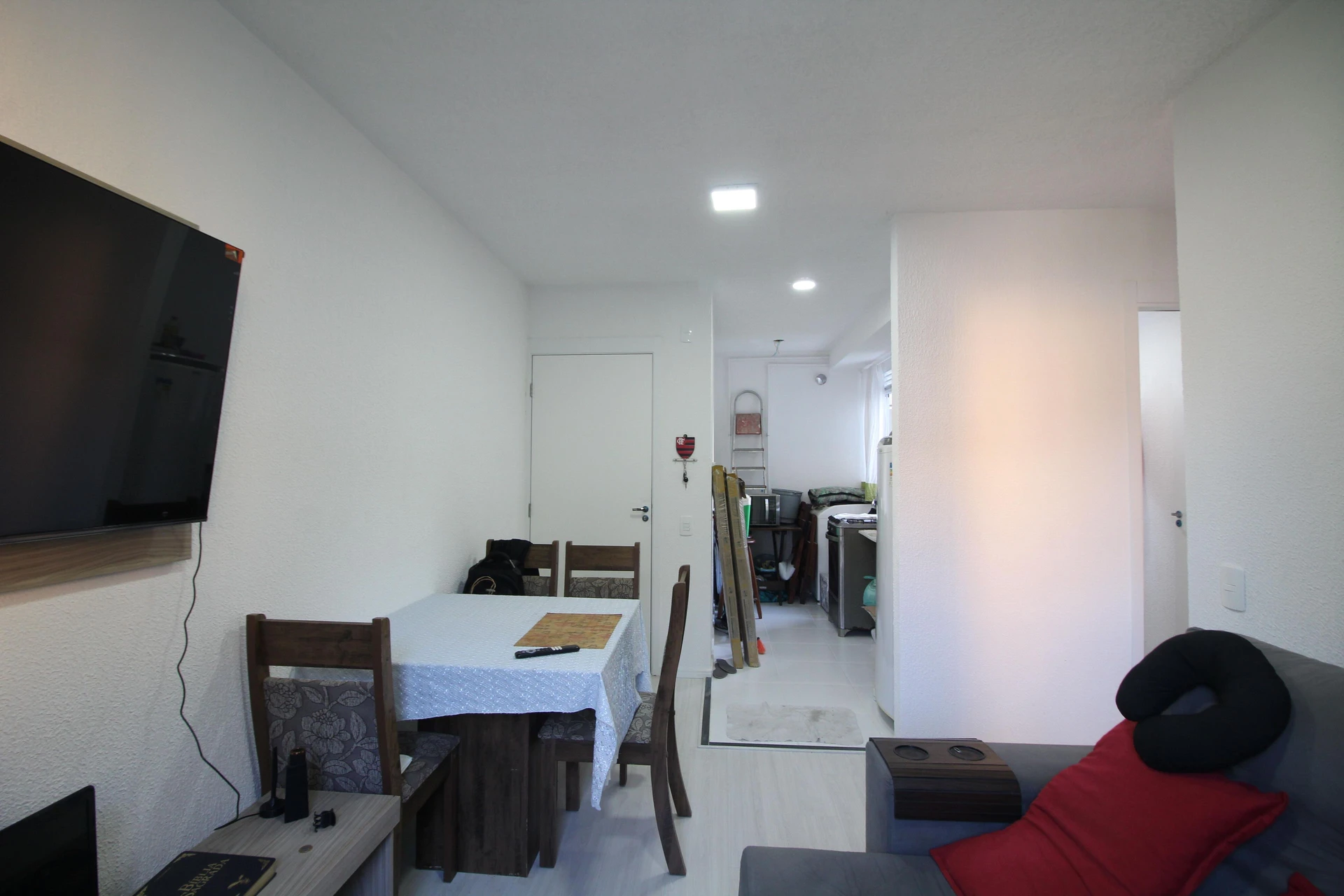 Furnished apartment with 2 bedrooms and 1 parking spot — photo 7