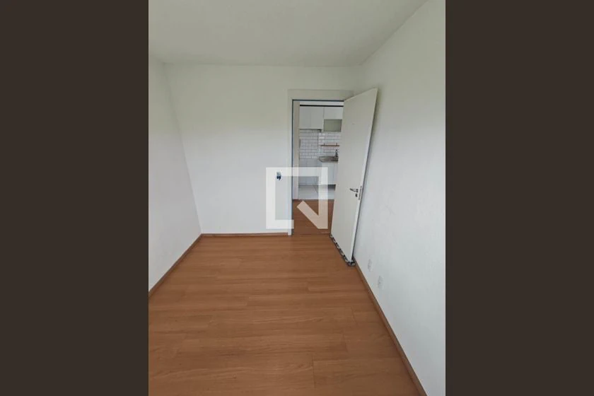 44 m² rental apartment with 2 bedrooms and closed kitchen — photo 18
