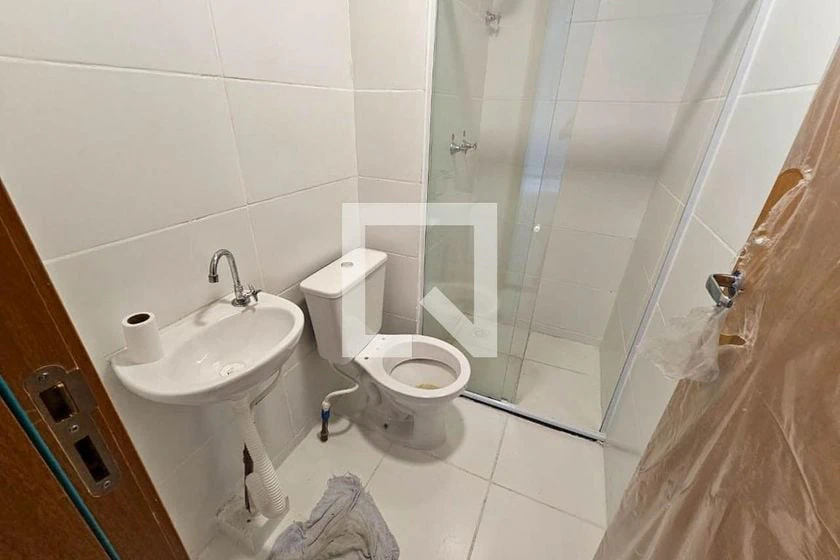 2-bedroom apartment in a building with a pool — photo 48