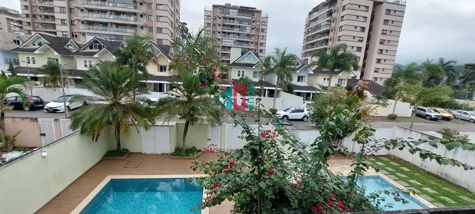 Casa de 200 m² com 4 suítes e 3 vagas — photo 38
