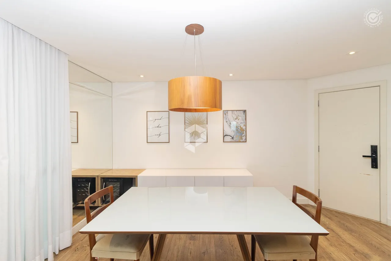 Незамебльована квартира 180 м² з кухнею відкритого плану — photo 3