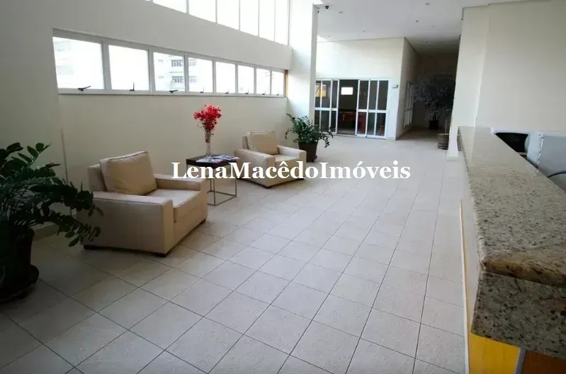 Unfurnished apartment with balcony and 2 parking spaces — photo 44