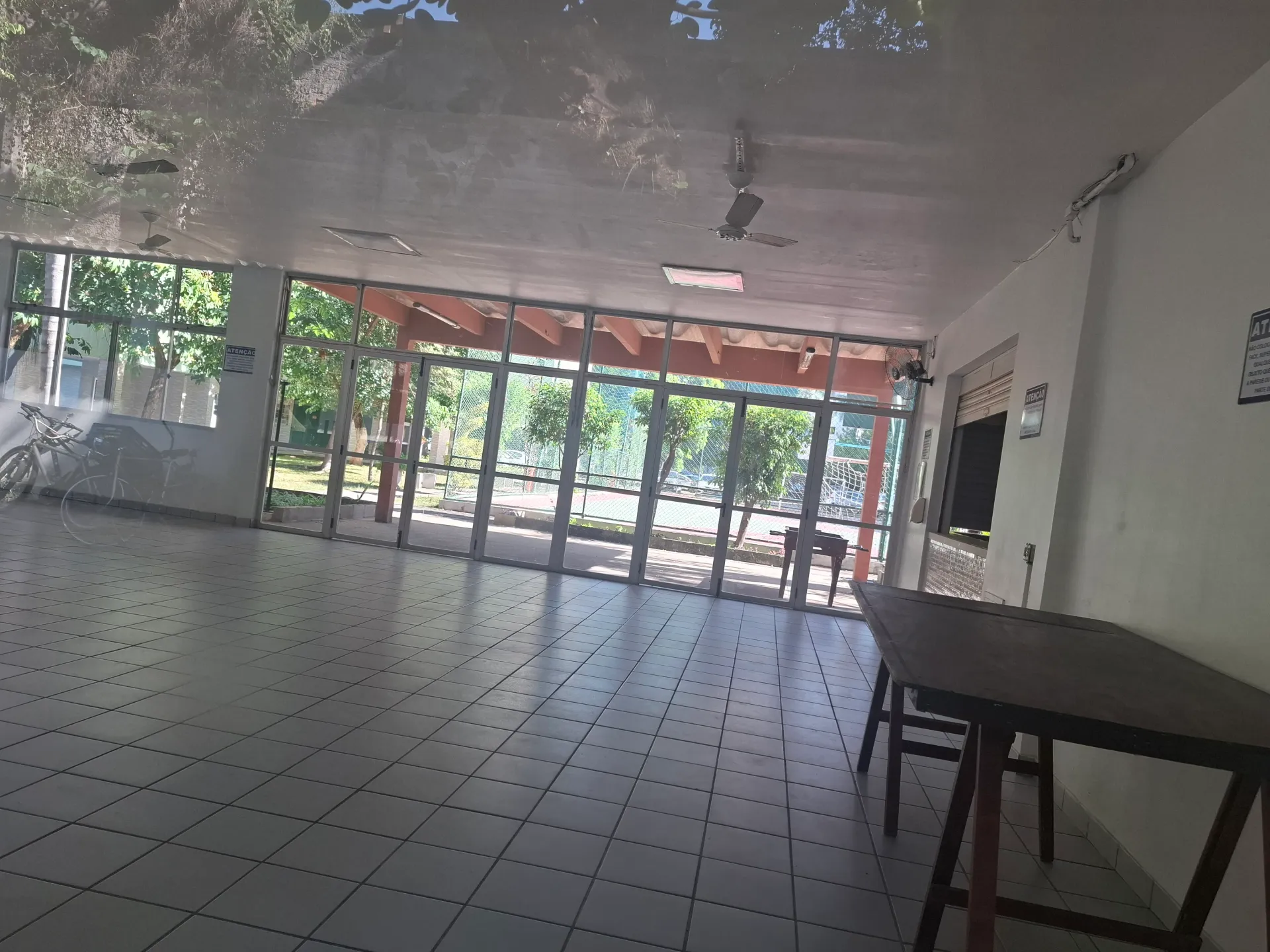 58 m² apartment with 3 bedrooms and 1 parking spot — photo 31