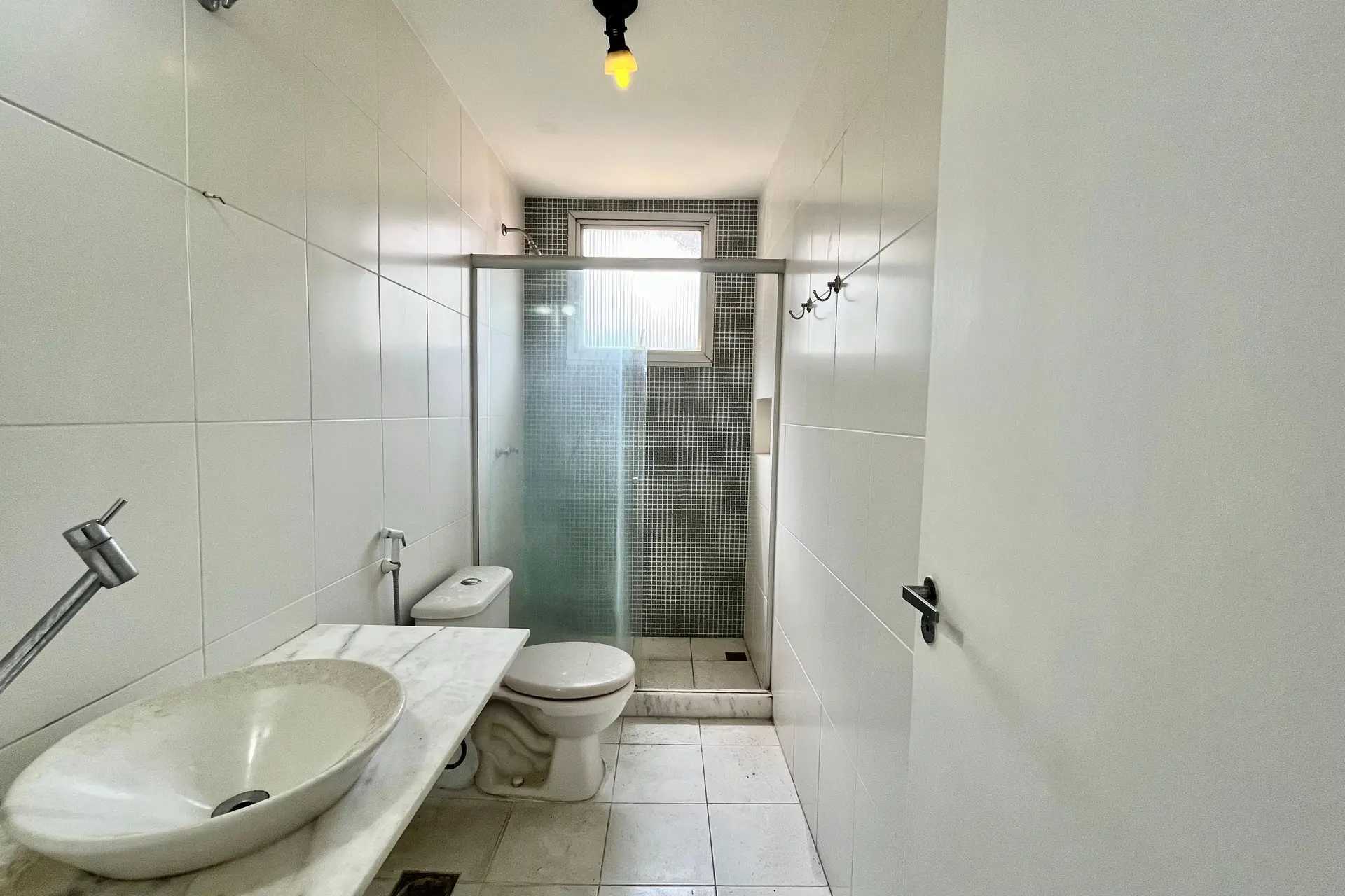 1-bedroom apartment for rent with balcony and parking — photo 12