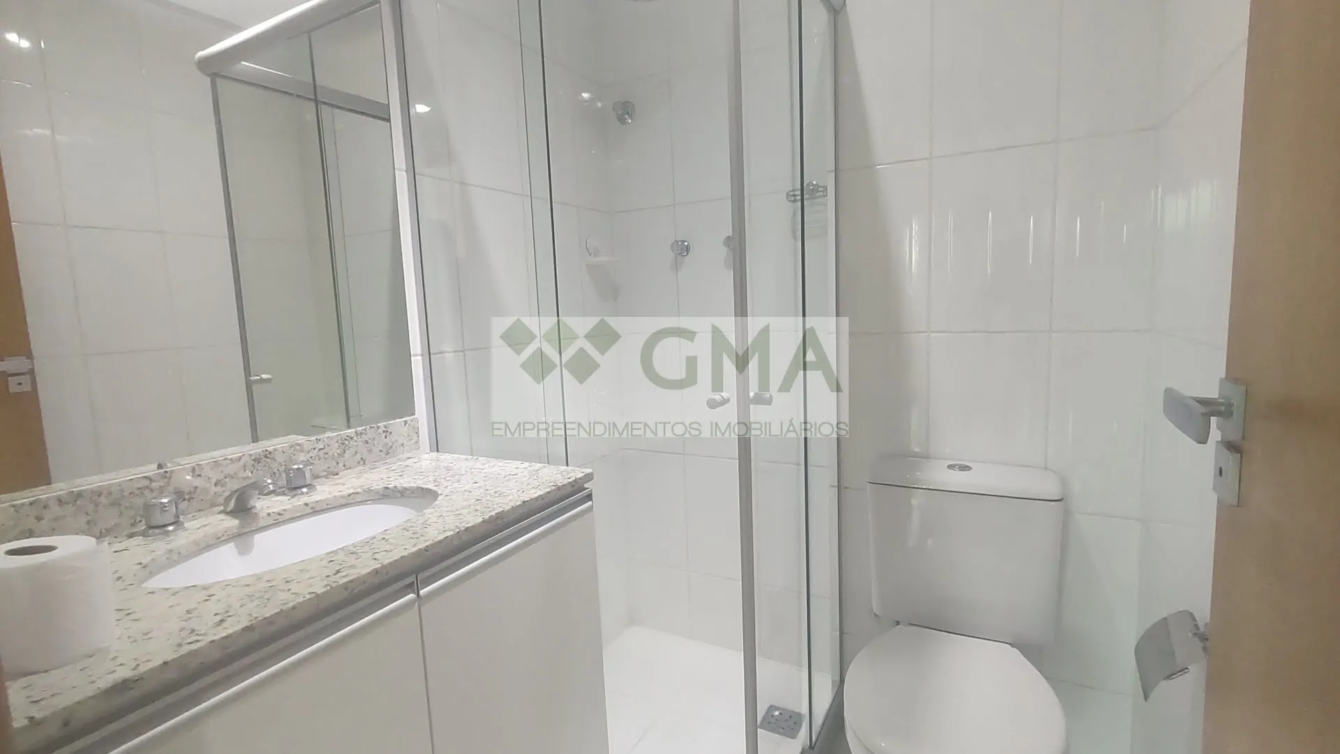 205 m² apartment on the 5th floor with 4 bedrooms — photo 58